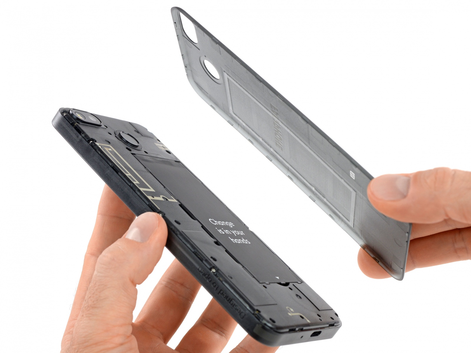 Fairphone 3 получил 10-10 от iFixit: смартфон полностью разбирается крестоообразной отвёрткой — и собирается обратно - 4